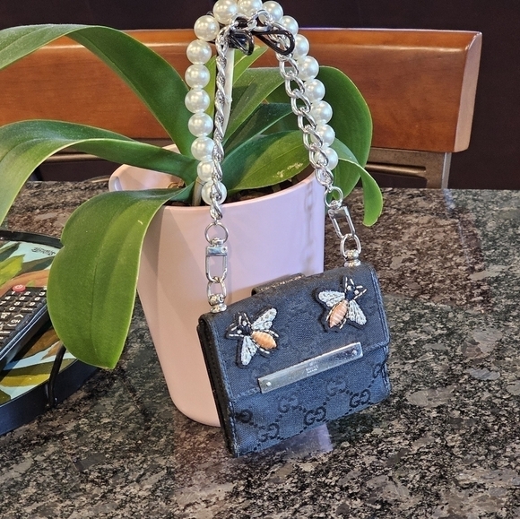 Gucci GG Monogram Canvas Trifold Wallet w/Patches & Wristlet Added - Picture 10 of 17